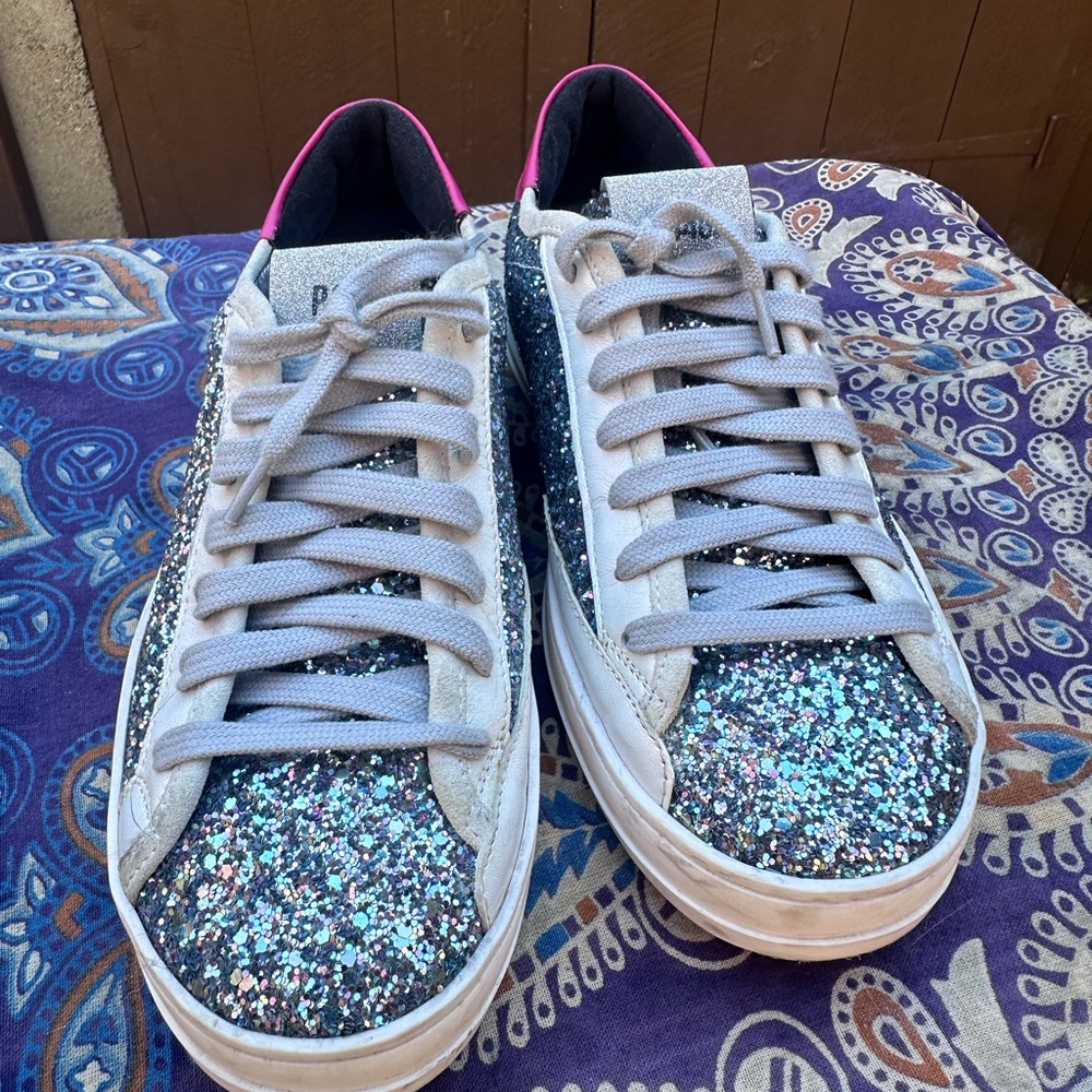 P448 John sneakers Women’s Size 6 Euro 36 Glitter